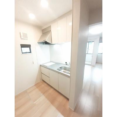 ＣＬＯＶＥ　ー　Ⅱ 101【管理NO：1-027114102-01010】 ★家具家電は申し込み後に搬入しますの物件写真3