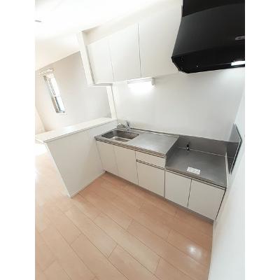 ピーメイルＡ 201【管理NO：1-022136301-02010】 ★家具家電は申し込み後に搬入しますの物件写真3