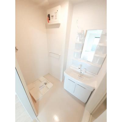 セレーノ・カーサ 103【管理NO：1-021849101-01030】 ★家具家電は申し込み後に搬入しますの物件写真6