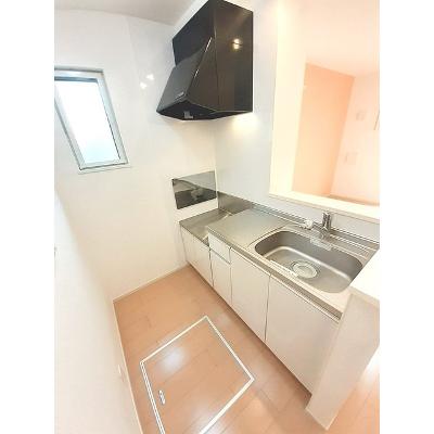 Ｐｉｎｅ　Ｂｒｅｅｚｅ壱番館 101【管理NO：1-018920701-01010】 ★家具家電は申し込み後に搬入しますの物件写真3