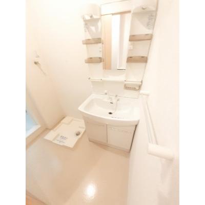 Ｐｉｎｅ　Ｂｒｅｅｚｅ壱番館 101【管理NO：1-018920701-01010】 ★家具家電は申し込み後に搬入しますの物件写真6