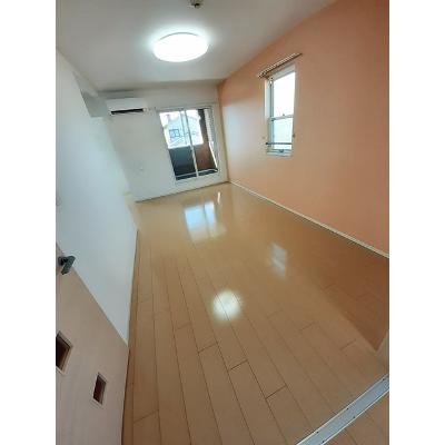 ブラン・ルージュ 201【管理NO：1-018542401-02010】 ★家具家電は申し込み後に搬入しますの物件写真2