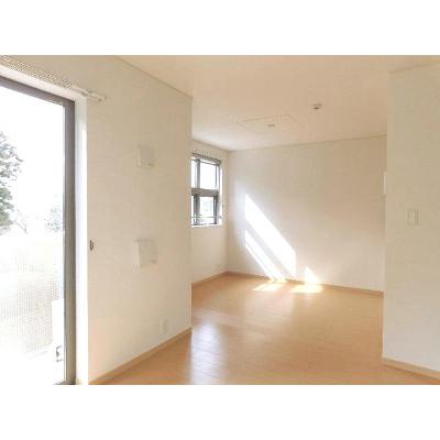 ウエストスワンプＡ 203【管理NO：1-016485201-02030】 ★家具家電は申し込み後に搬入しますの物件写真2