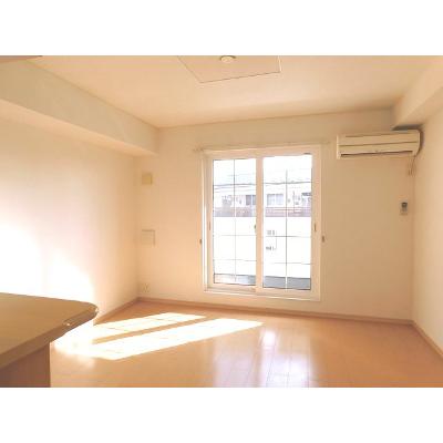 シャトレ柏木 202【管理NO：1-015126001-02020】 ★家具家電は申し込み後に搬入しますの物件写真2