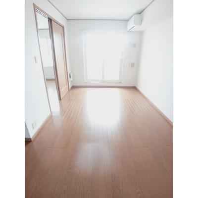 メゾン田園シャトーＢ館 203【管理NO：1-013218602-02030】 ★家具家電は申し込み後に搬入しますの物件写真2