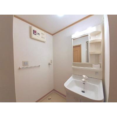 グランデパインヒルズＢ 103【管理NO：1-011613602-01030】 ★家具家電は申し込み後に搬入します★の物件写真6