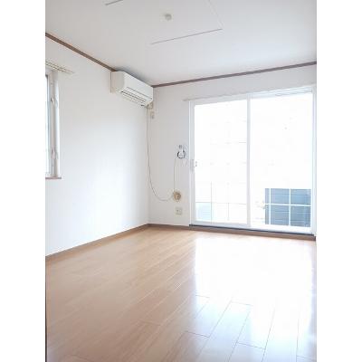 メゾン田園サーティⅠ 101【管理NO：1-009693201-01010】 ★家具家電は申し込み後に搬入しますの物件写真2