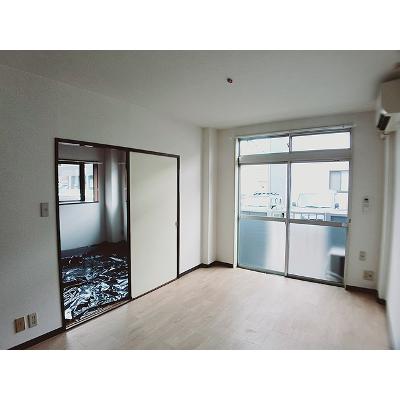 エルディム古沢 101【管理NO：1-001639601-01010】 ★家具家電は申し込み後に搬入します★の物件写真2