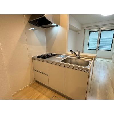 カーサ・アルバ 102【管理NO：1-026658201-01020】 ★家具家電は申し込み後に搬入しますの物件写真3
