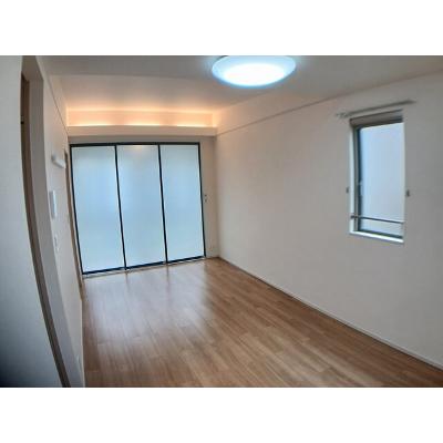 カーサ・フィオーレ 201【管理NO：1-021541601-02010】 ★家具家電は申し込み後に搬入します★の物件写真2