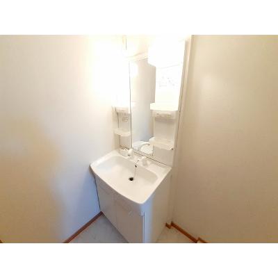 シル・ビサール 102【管理NO：1-015415801-01020】 ★家具家電は申し込み後に搬入します★の物件写真6