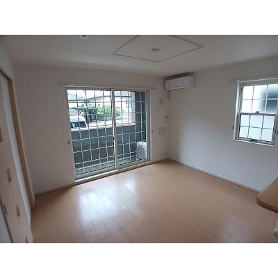 リバップ人来田 101【管理NO：1-099128701-01010】 ★家具家電は申し込み後に搬入しますの物件写真2
