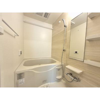 アイリーベース 102【管理NO：1-028562301-01020】 ★家具家電は申し込み後に搬入します★の物件写真4