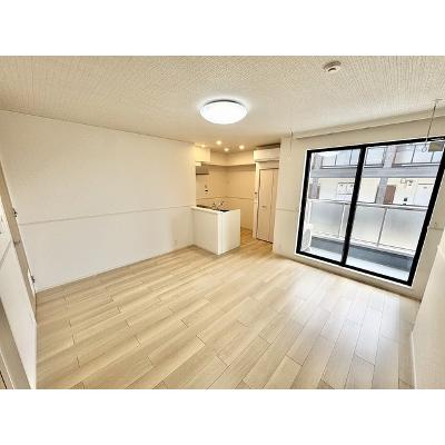 レジデンス上條 204【管理NO：1-027017401-02040】 ★家具家電は申し込み後に搬入しますの物件写真2