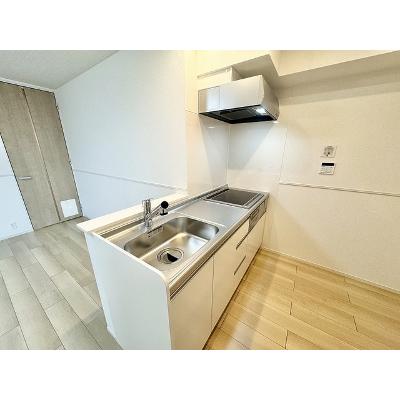 レジデンス上條 204【管理NO：1-027017401-02040】 ★家具家電は申し込み後に搬入しますの物件写真3
