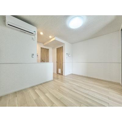 レジデンス上條 103【管理NO：1-027017401-01030】 ★家具家電は申し込み後に搬入しますの物件写真2