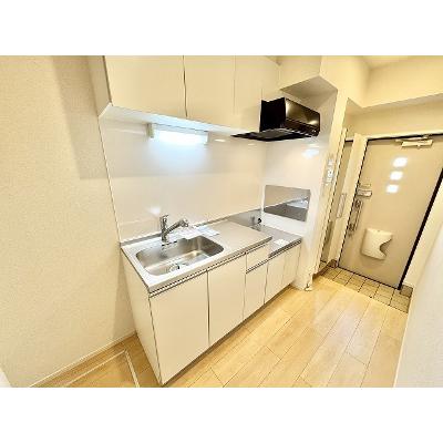 プチ・モンターニュ 102【管理NO：1-023499001-01020】 ★家具家電は申し込み後に搬入します★の物件写真3