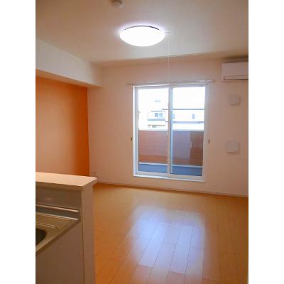 純 202【管理NO：1-018980801-02020】 ★家具家電は申し込み後に搬入します★の物件写真2