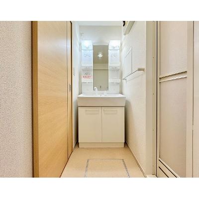 アニメートⅡ 201【管理NO：1-015523302-02010】 ★家具家電は申し込み後に搬入します★の物件写真6