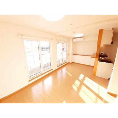 グランベルメゾン 202【管理NO：1-014593801-02020】 ★家具家電は申し込み後に搬入します★の物件写真2