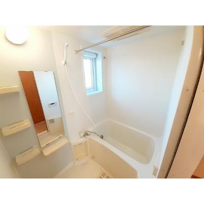 グランベルメゾン 202【管理NO：1-014593801-02020】 ★家具家電は申し込み後に搬入します★の物件写真4