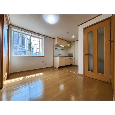 アライブＡ 201【管理NO：1-011817101-02010】 ★家具家電は申し込み後に搬入します★の物件写真3