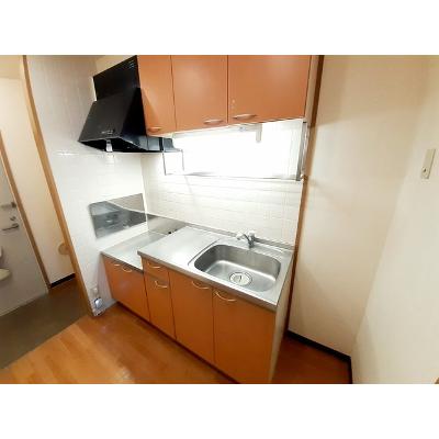 コーポライフながまち 202【管理NO：1-010237501-02020】 ★家具家電は申し込み後に搬入します★の物件写真3