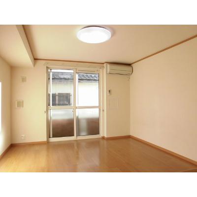 プチ・メゾンＫ 102【管理NO：1-012791101-01020】 ★家具家電は申し込み後に搬入します★の物件写真2