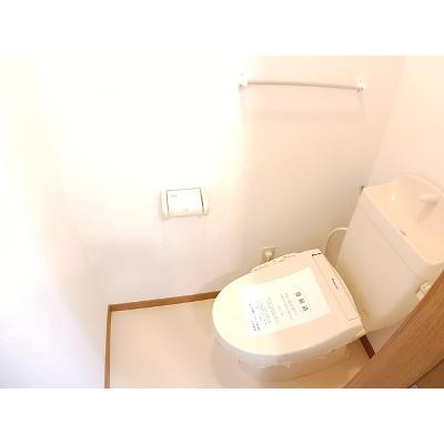 ｓｈａｍｒｏｃｋ 103【管理NO：1-010632101-01030】 ★家具家電は申し込み後に搬入します★の物件写真5