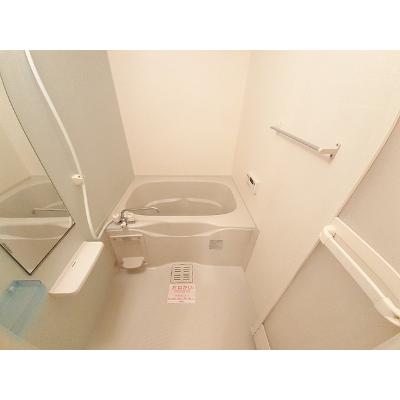 リバーサイド 102【管理NO：1-015310401-01020】 ★家具家電は申し込み後に搬入します★の物件写真4