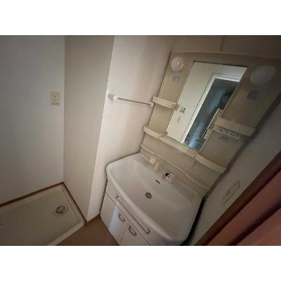 プラシードⅡ 101【管理NO：1-014859302-01010】 ★家具家電は申し込み後に搬入します★の物件写真6