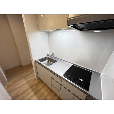 パークメゾンＲ８　Ａ 202【管理NO：1-028430301-02020】 ★家具家電は申し込み後に搬入します★の物件写真3