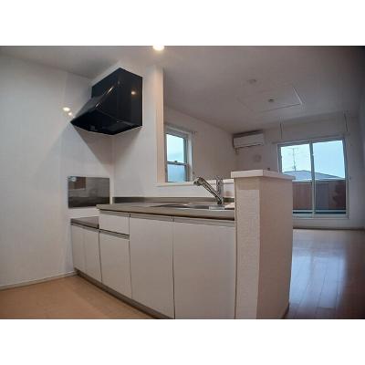 ハッピータイムＣ 203【管理NO：1-020873703-02030】 ★家具家電は申し込み後に搬入します★の物件写真3
