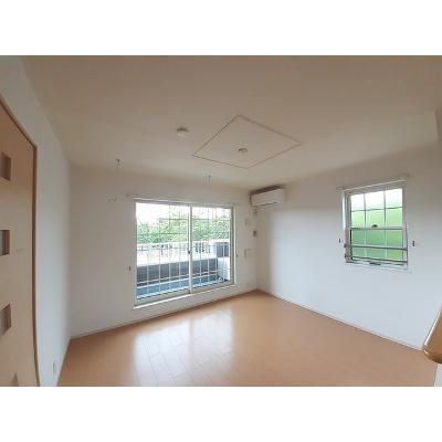 アルカンシエルさくら 201【管理NO：1-018998301-02010】 2026年07月中旬入居可能の物件写真2