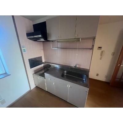 スカイフィ－ルドβ 201【管理NO：1-007672802-02010】 ★家具家電は申し込み後に搬入します★の物件写真3
