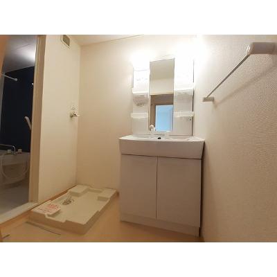 apartment 山形県鶴岡市遠賀原字芦原３４番地１ 

↓地図はこちらから