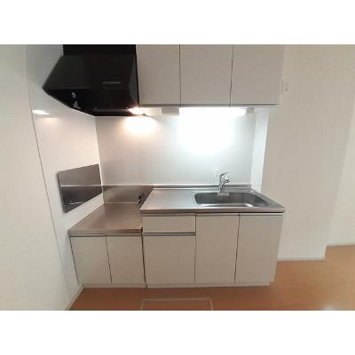 さくら 101【管理NO：1-020167601-01010】 ★家具家電は申し込み後に搬入します★の物件写真3