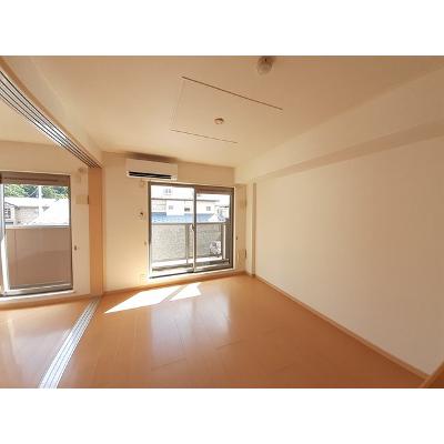 ルミナーレ松波 201【管理NO：1-015448901-02010】 ★家具家電は申し込み後に搬入します★の物件写真2