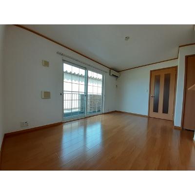ｄｅａ（デーア） 102【管理NO：1-013271201-01020】 ★家具家電は申し込み後に搬入します★の物件写真2