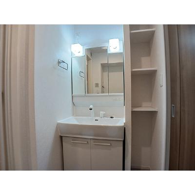 apartment 山形県東根市神町中央２丁目９番２７号 

↓地図はこちらから