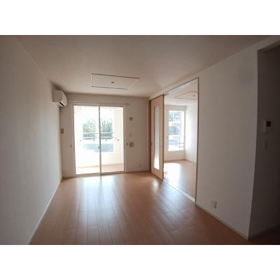 クヴェレ 204【管理NO：1-017449201-02040】 ★家具家電は申し込み後に搬入します★の物件写真2