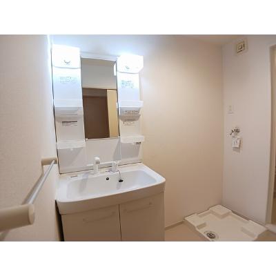クヴェレ 204【管理NO：1-017449201-02040】 ★家具家電は申し込み後に搬入します★の物件写真6