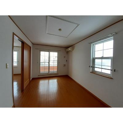 パルテール　ヒルズ 201【管理NO：1-013677301-02010】 ★家具家電は申し込み後に搬入します★の物件写真2