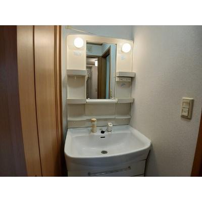 apartment 山形県寒河江市西根１丁目８番２５号 

↓地図はこちらから