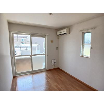 ソール・オリエンスＢ 101【管理NO：1-013601202-01010】 ★家具家電は申し込み後に搬入します★の物件写真2