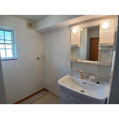 apartment 山形県東根市六田１丁目３番２－５号 

↓地図はこちらから