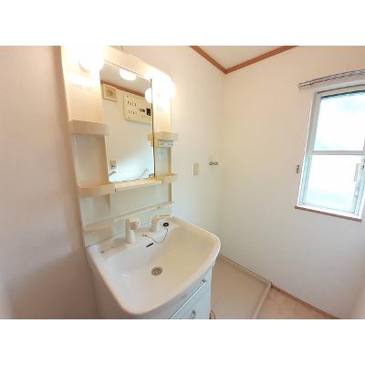 アンソレイエ 204【管理NO：1-012596401-02040】 ★家具家電は申し込み後に搬入します★ ★2026年11月中旬入居可能★の物件写真6