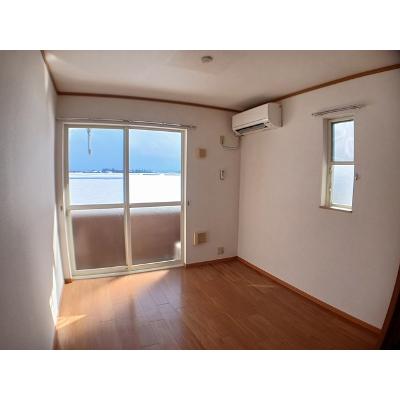 アンソレイエ 104【管理NO：1-012596401-01040】 ★家具家電は申し込み後に搬入します★の物件写真2