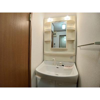 apartment 山形県東根市神町西２丁目８番２１ 

↓地図はこちらから