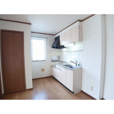 シュトラーセ七浦 101【管理NO：1-010526101-01010】 ★家具家電は申し込み後に搬入しますの物件写真3